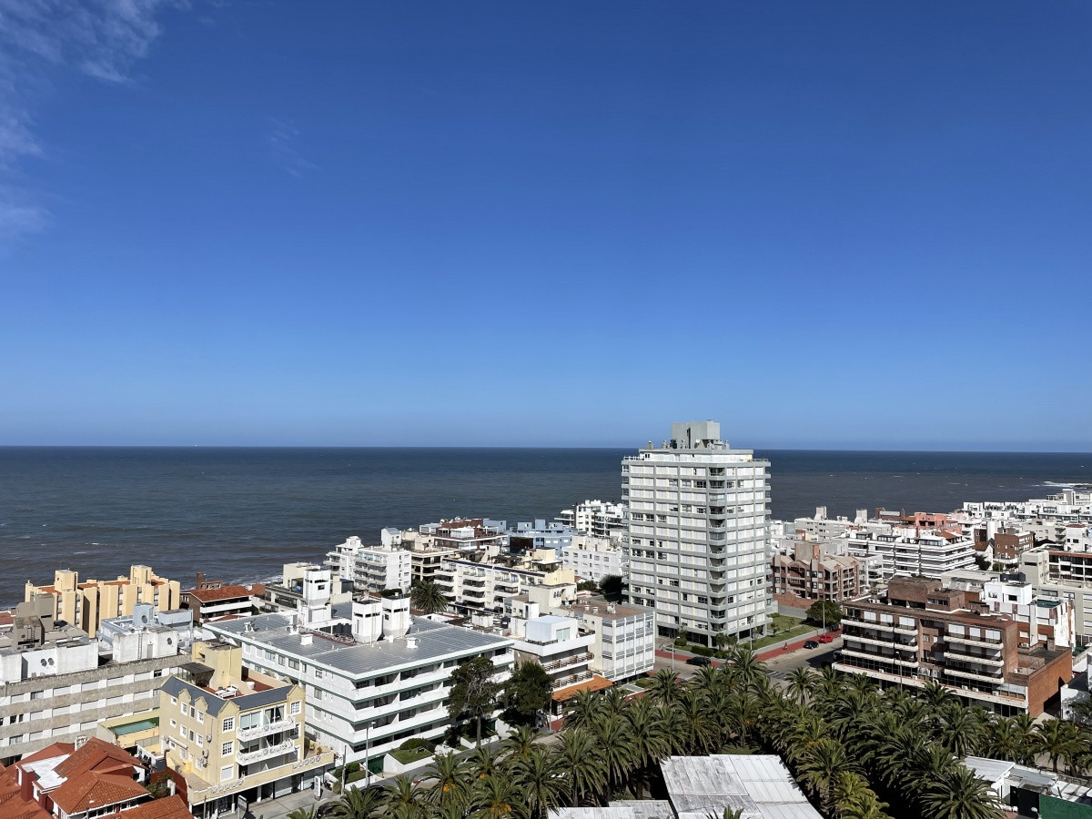 APARTAMENTO EN VENTA EN PENINSULA 