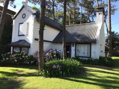 casa en brava, 3 dormitorios con piscina en punta del este alquiler y venta - tdp4453c