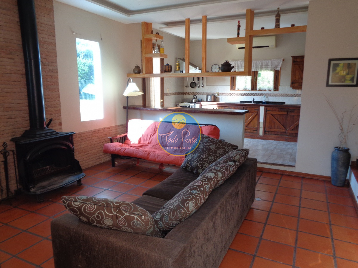 Miniatura de Casa de 3 dormitorios en Chihuahua, Punta del Este | Todo Punta