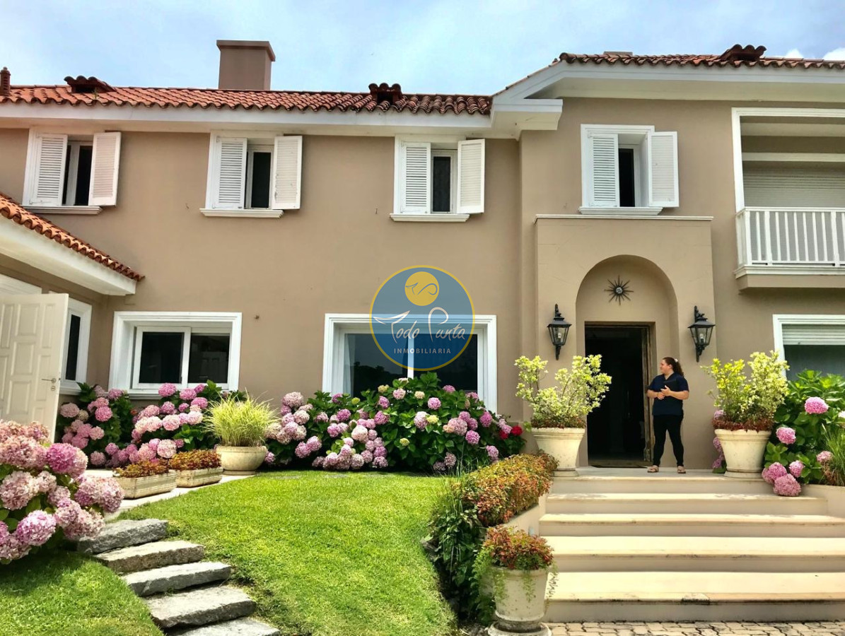 Miniatura de Casa de 5 dormitorios en Brava, Punta del Este | Todo Punta