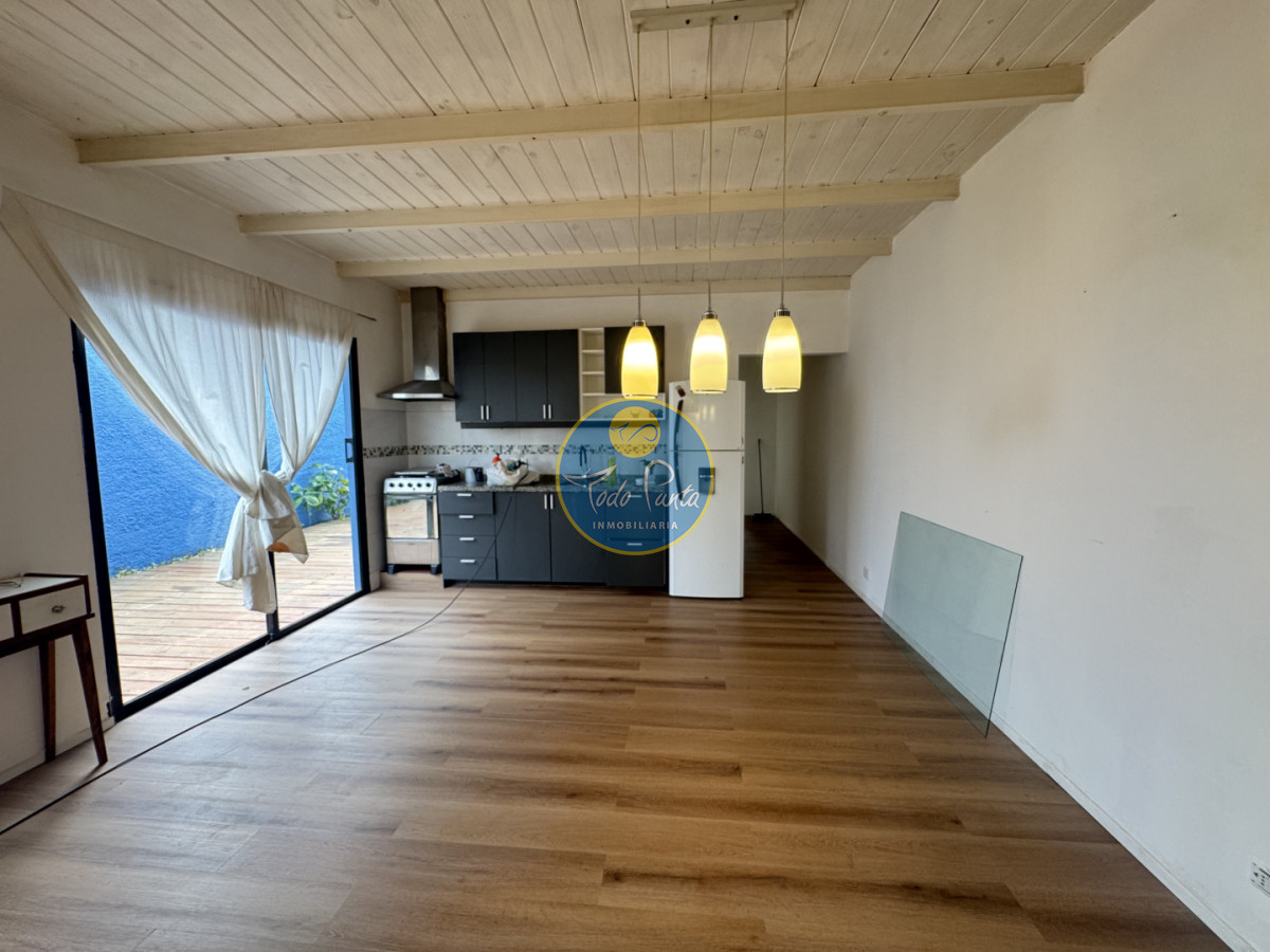 Miniatura de Casa de 2 dormitorios en Balneario Buenos Aires, Punta del Este | Todo Punta