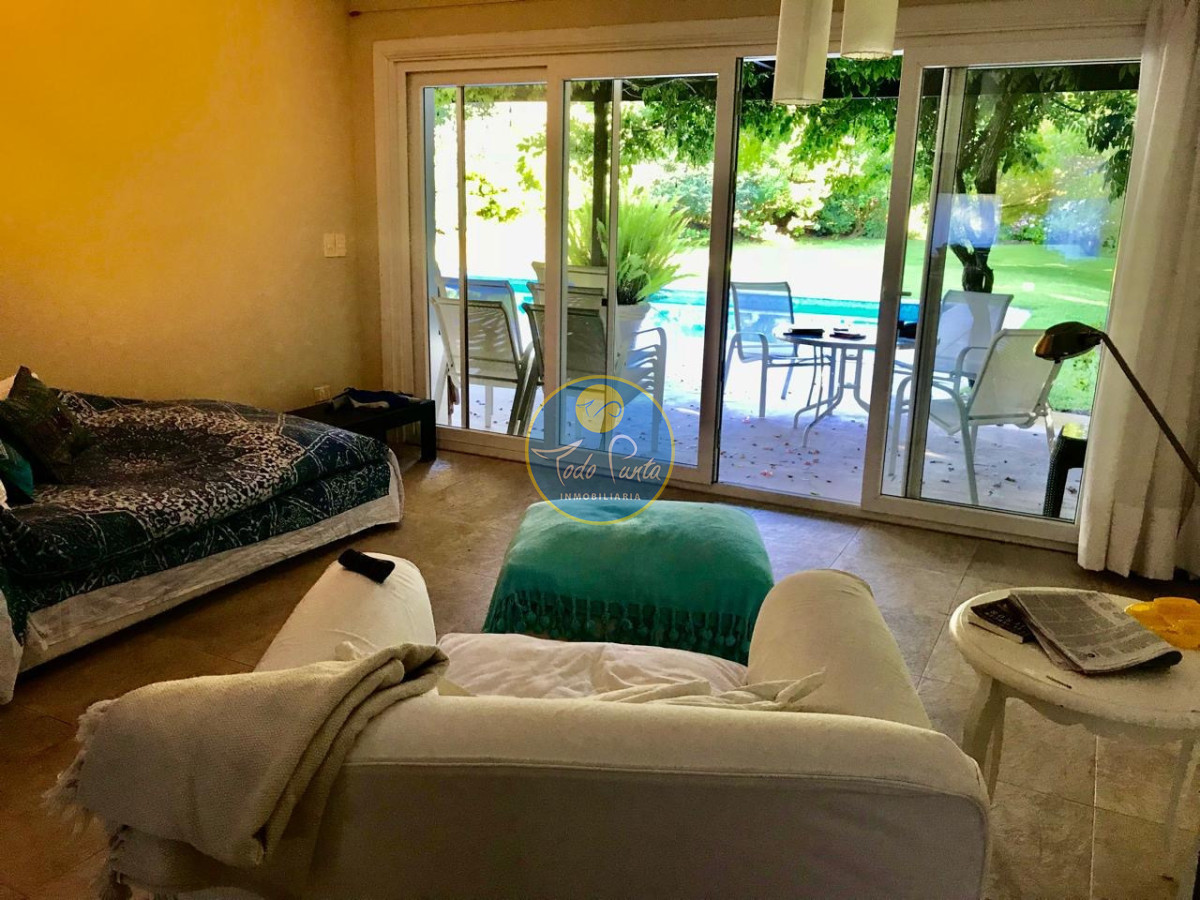 Miniatura de Casa de 5 dormitorios en Brava, Punta del Este | Todo Punta