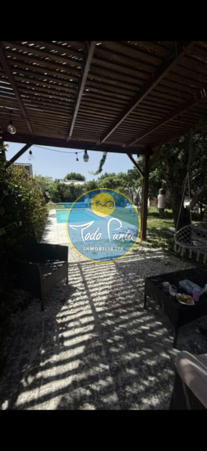Miniatura de Casa de 2 dormitorios en San Carlos, Punta del Este | Todo Punta