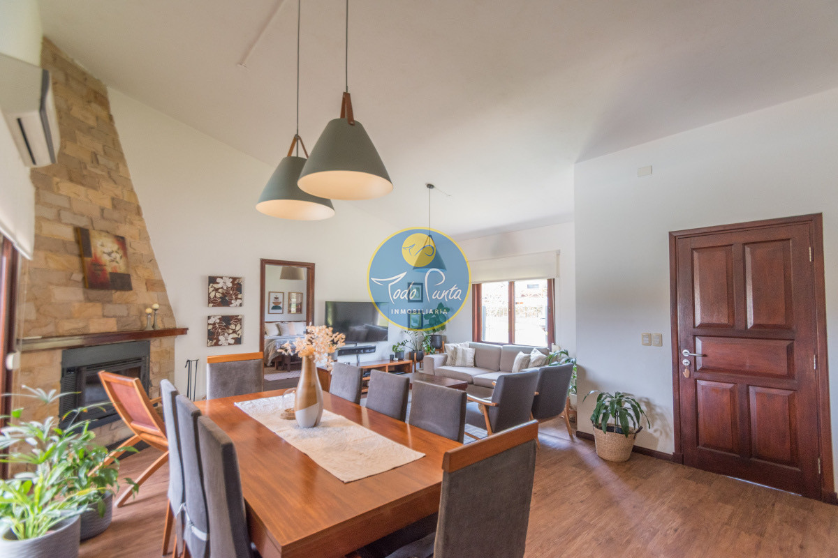 Miniatura de Casa de 3 dormitorios en Pinares, Punta del Este | Todo Punta