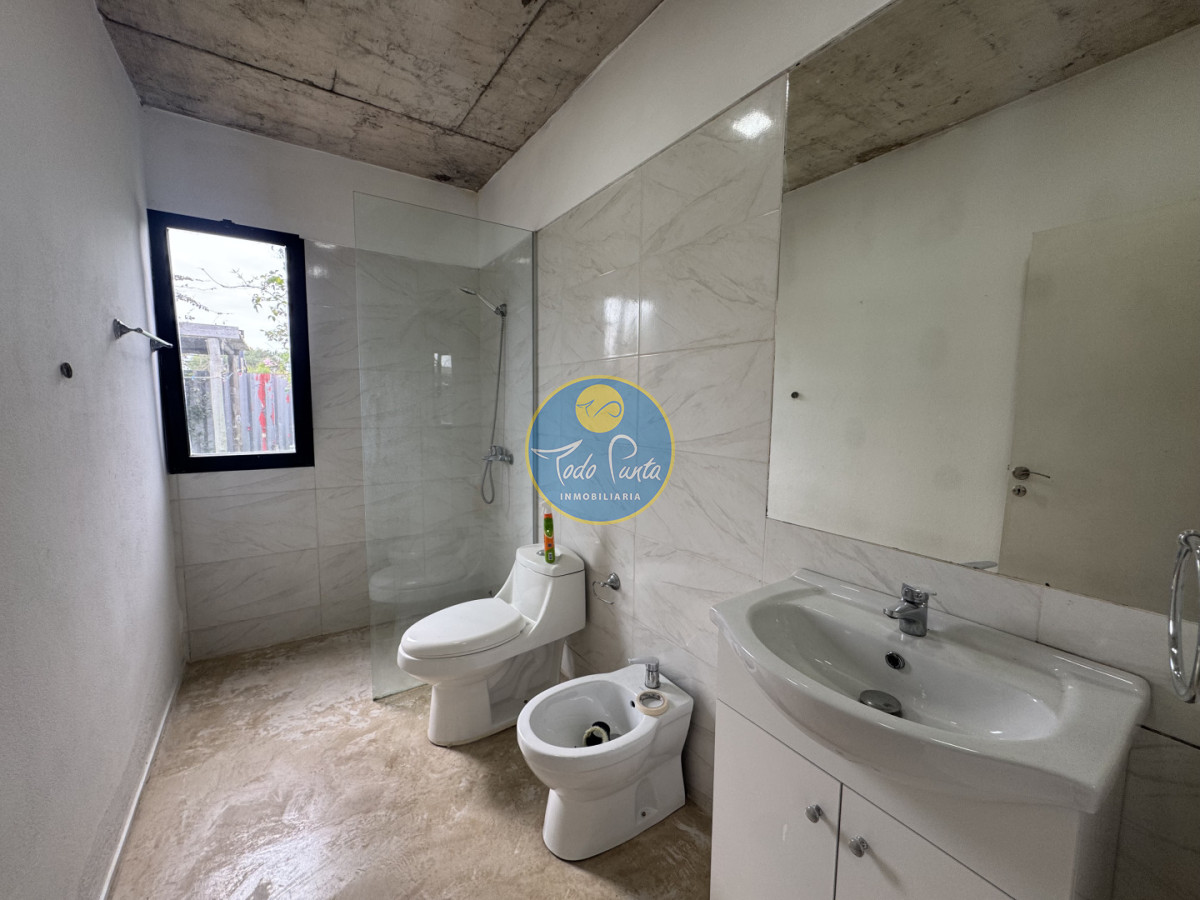 Miniatura de Casa de 2 dormitorios en Balneario Buenos Aires, Punta del Este | Todo Punta