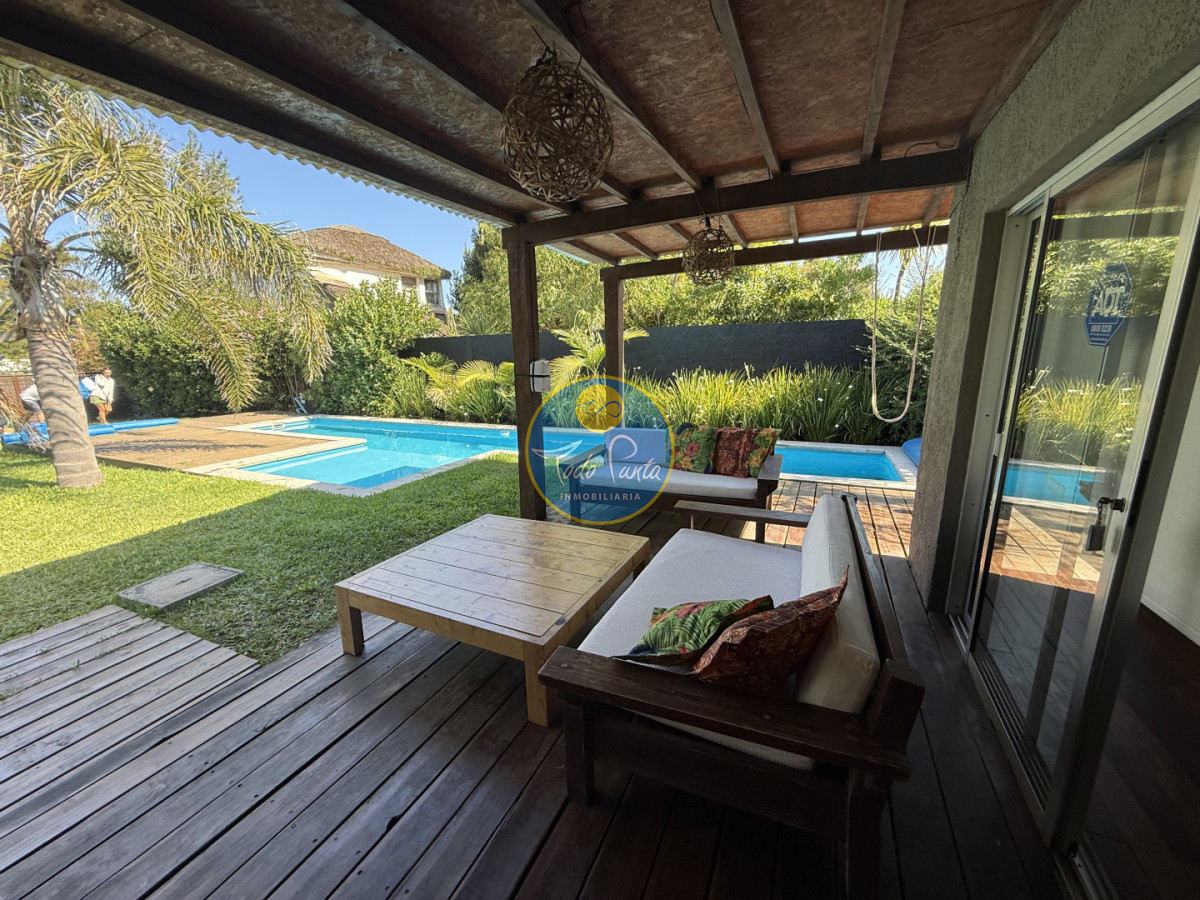 Miniatura de Casa de 3 dormitorios en Manantiales, Punta del Este | Todo Punta