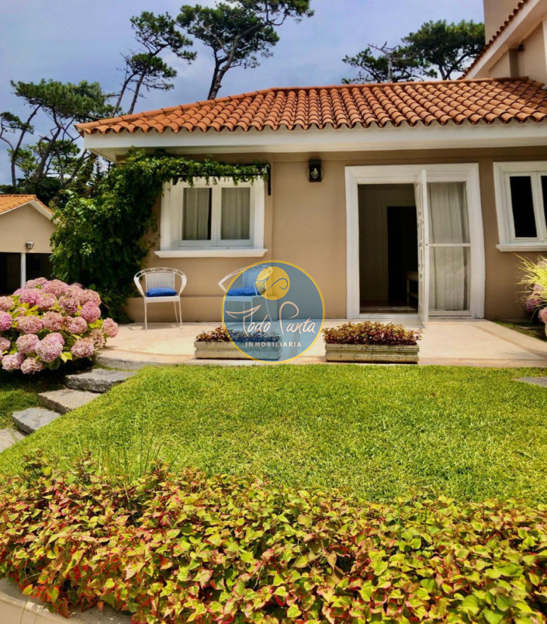Miniatura de Casa de 5 dormitorios en Brava, Punta del Este | Todo Punta