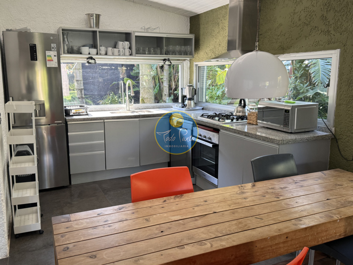Miniatura de Casa de 3 dormitorios en Manantiales, Punta del Este | Todo Punta