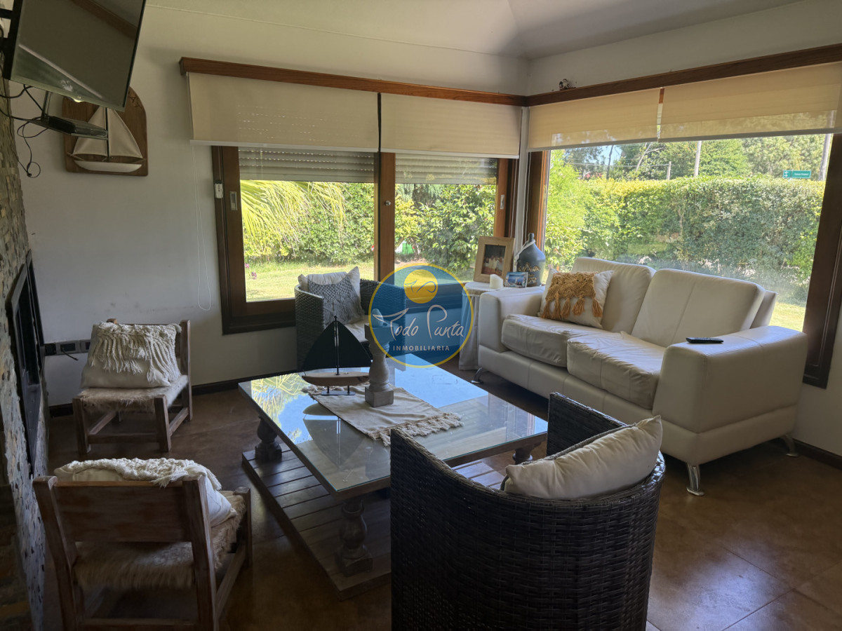 Miniatura de Casa de 3 dormitorios en Pinares, Punta del Este | Todo Punta