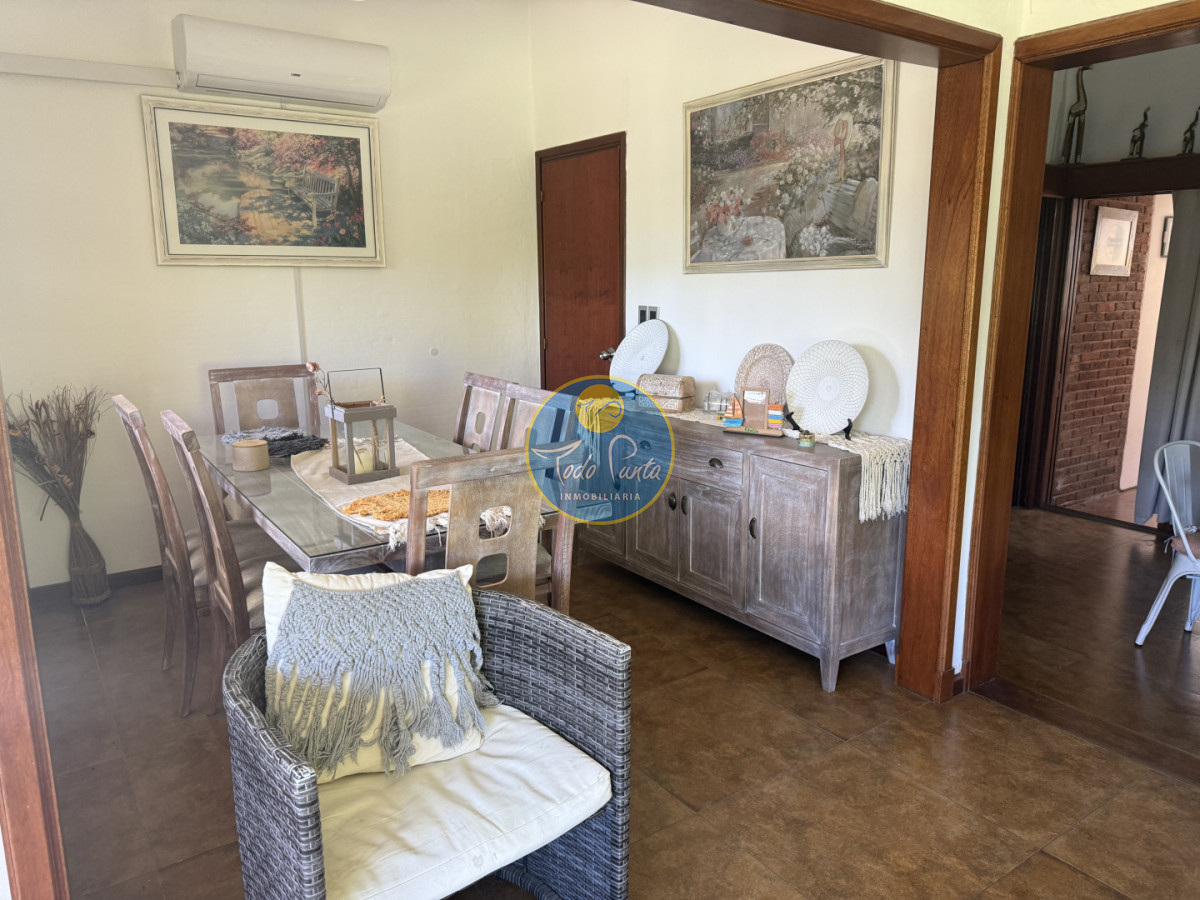 Miniatura de Casa de 3 dormitorios en Pinares, Punta del Este | Todo Punta