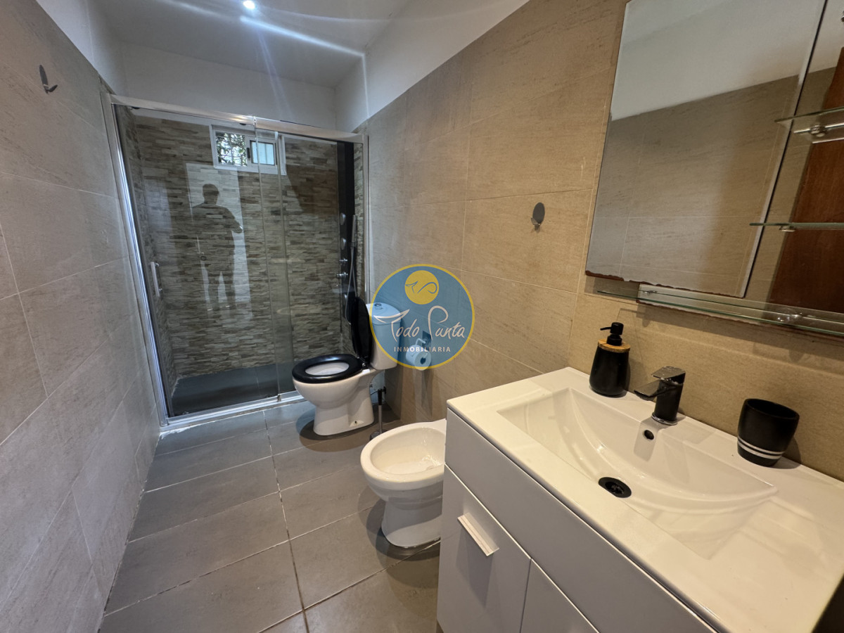 Miniatura de Casa de 2 dormitorios en 4 H, Punta del Este | Todo Punta