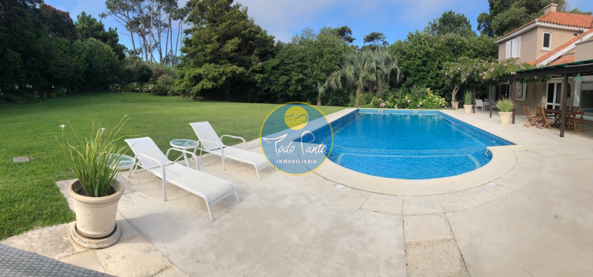 Miniatura de Casa de 5 dormitorios en Brava, Punta del Este | Todo Punta