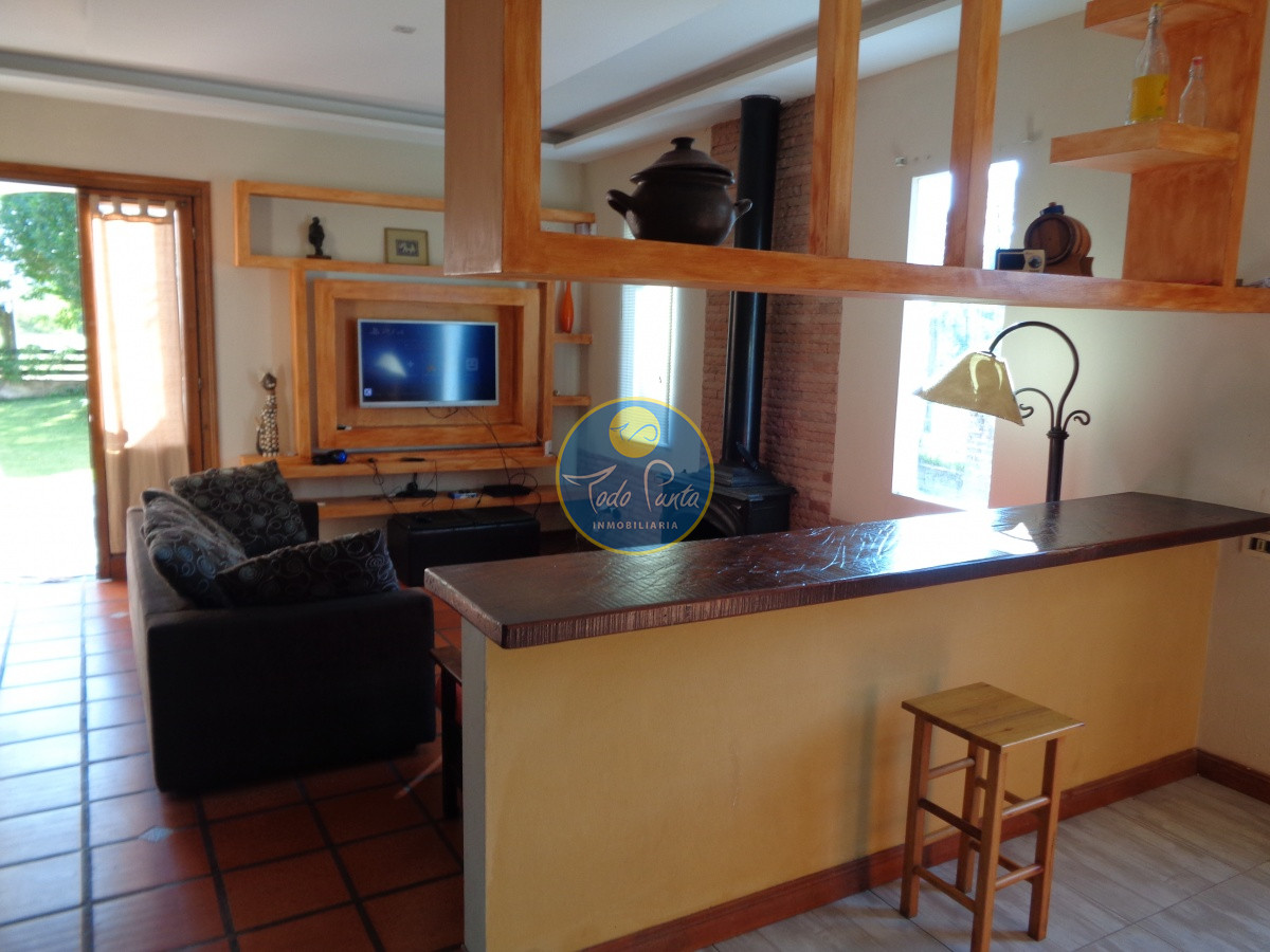 Miniatura de Casa de 3 dormitorios en Chihuahua, Punta del Este | Todo Punta