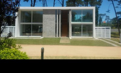 Casa en Mansa, 4 dormitorios