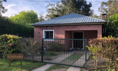 2 CASA EN UN MISMO PADRON EN VENTA  JARDINES DE CORDOBA 3 DORMITORIO 2 BAÑOS CON BARBACOA Y OTRA CASA AL FONDO 1 DORM 1 BAÑO