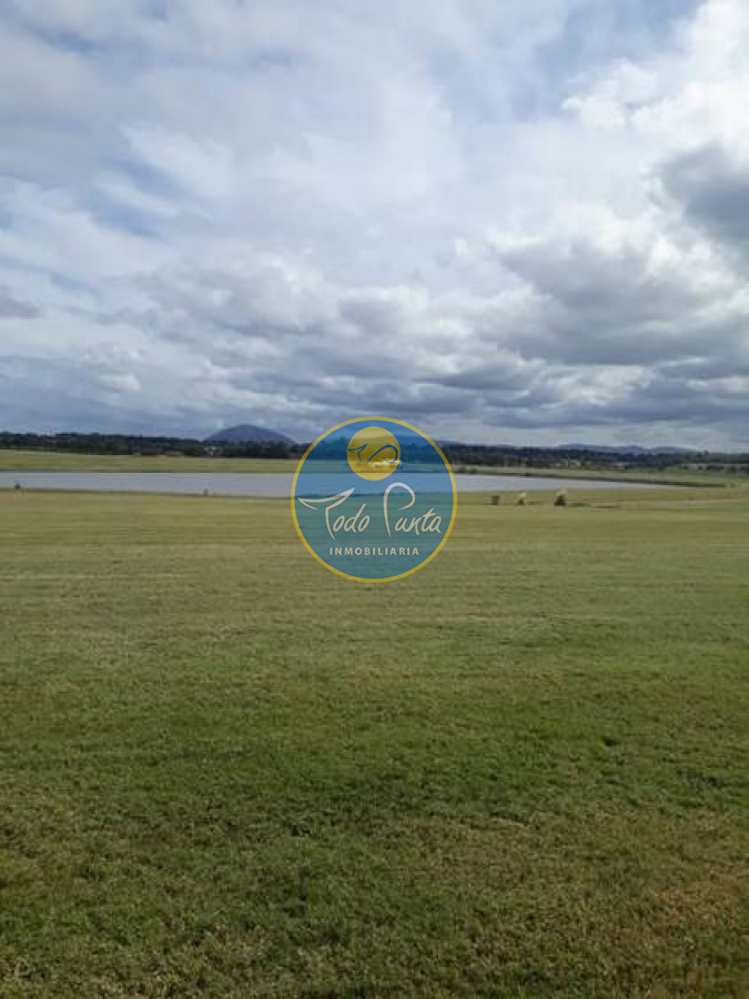 LAGUNA DE LOS CISNES Ruta interbalnearia, kilometro 108 - TDP5259T