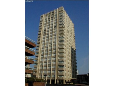 VENTA DE APARYAMENTO DE MONO-AMBIENTE EN PENINSULA PUNTA DEL ESTE 