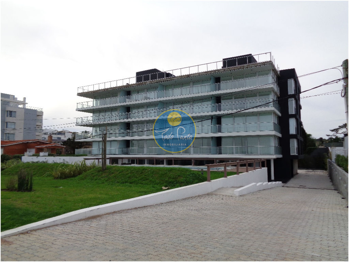 FRENTE AL MAR, 3 DORMITORIOS, 2 BAÑOS,  EN VENTA , PUNTA DEL ESTE - TDP5797A