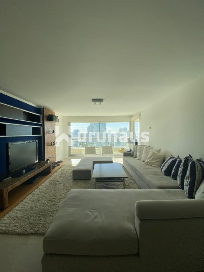 Aidy Grill - GoPunta - Portal Inmobiliario de Punta del Este - Maldonado