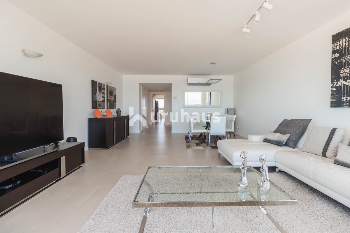 Brava - GoPunta - Portal Inmobiliario de Punta del Este - Maldonado