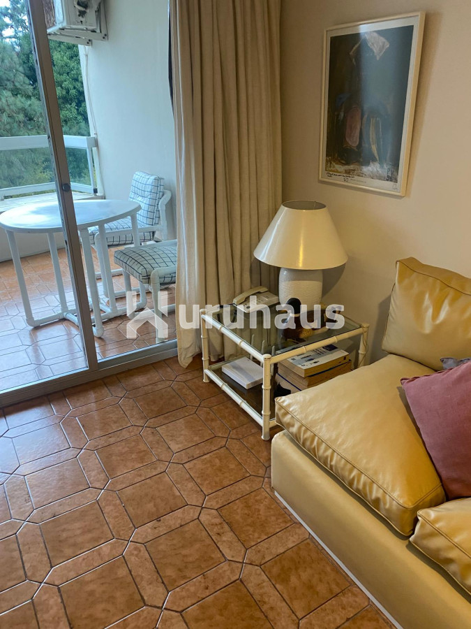 Shopping - GoPunta - Portal Inmobiliario de Punta del Este - Maldonado
