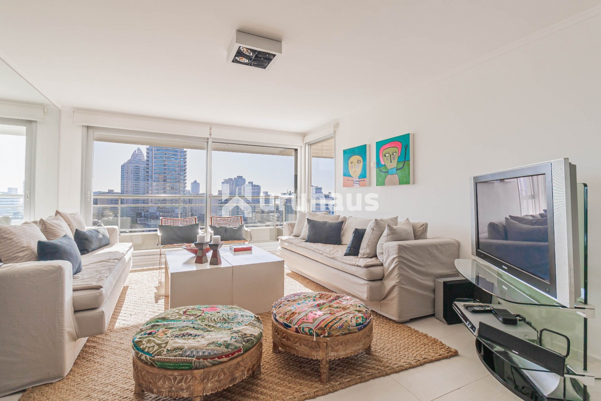Aidy Grill - GoPunta - Portal Inmobiliario de Punta del Este - Maldonado