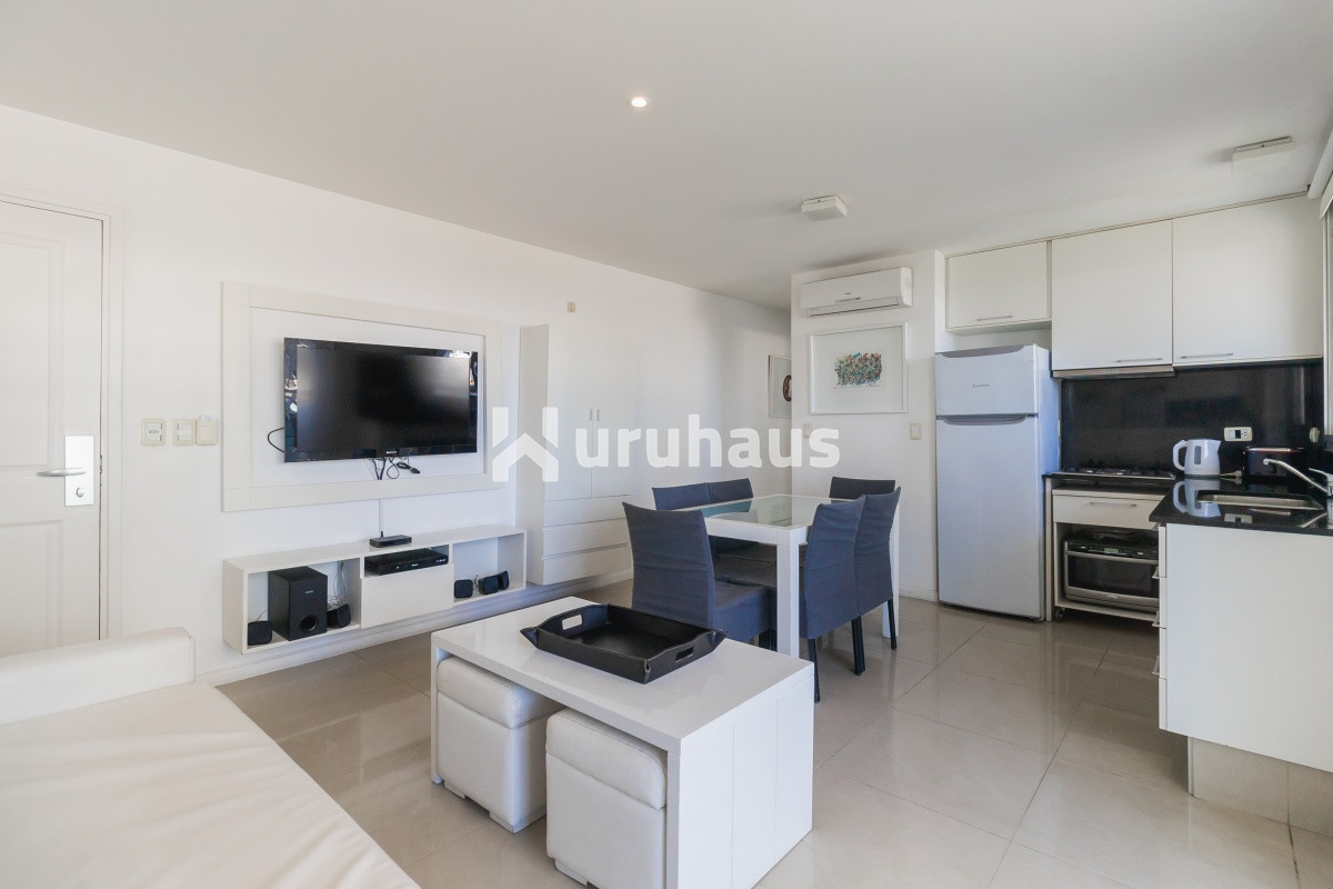 Aidy Grill - GoPunta - Portal Inmobiliario de Punta del Este - Maldonado