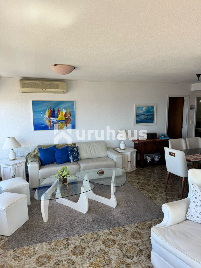 Aidy Grill - GoPunta - Portal Inmobiliario de Punta del Este - Maldonado
