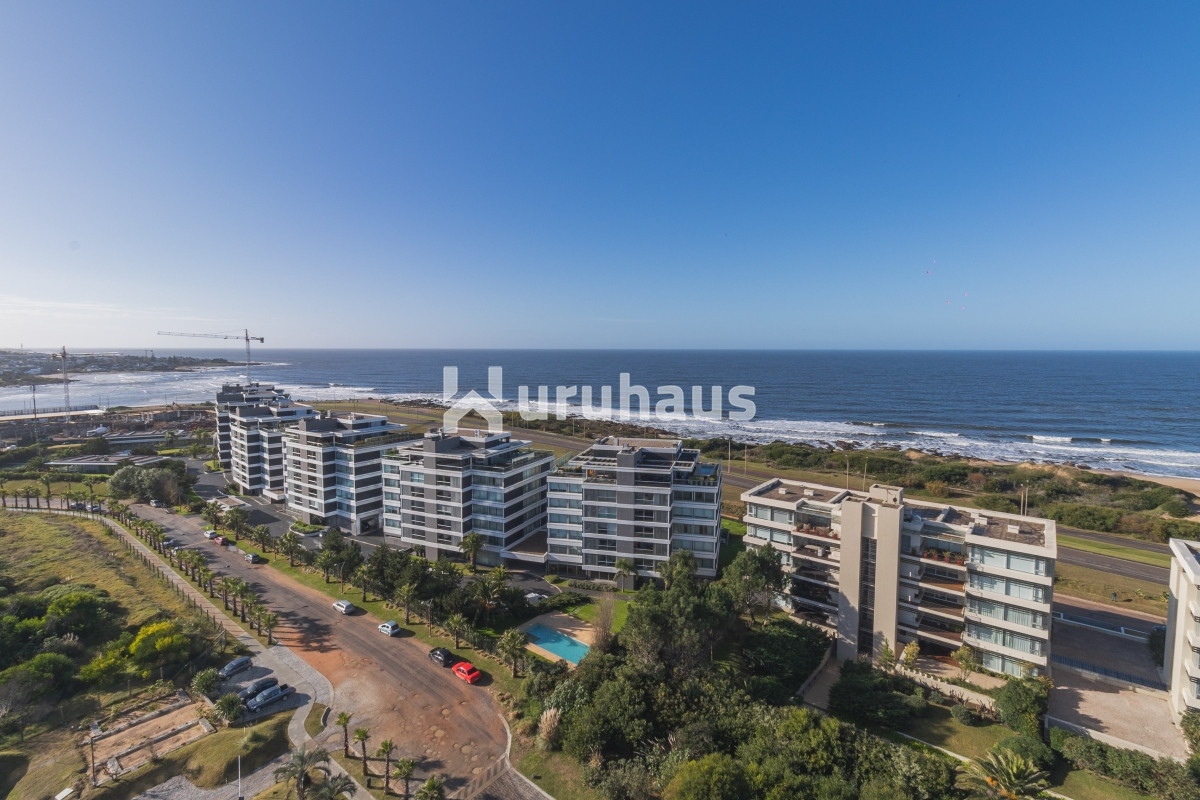Brava - GoPunta - Portal Inmobiliario de Punta del Este - Maldonado