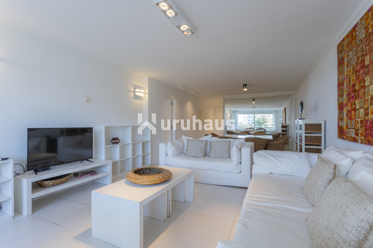 Aidy Grill - GoPunta - Portal Inmobiliario de Punta del Este - Maldonado