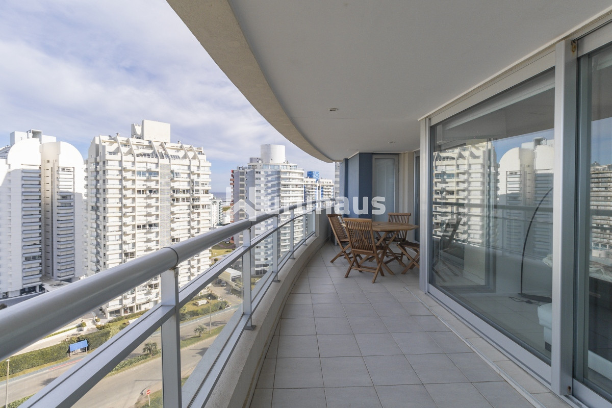 Aidy Grill - GoPunta - Portal Inmobiliario de Punta del Este - Maldonado
