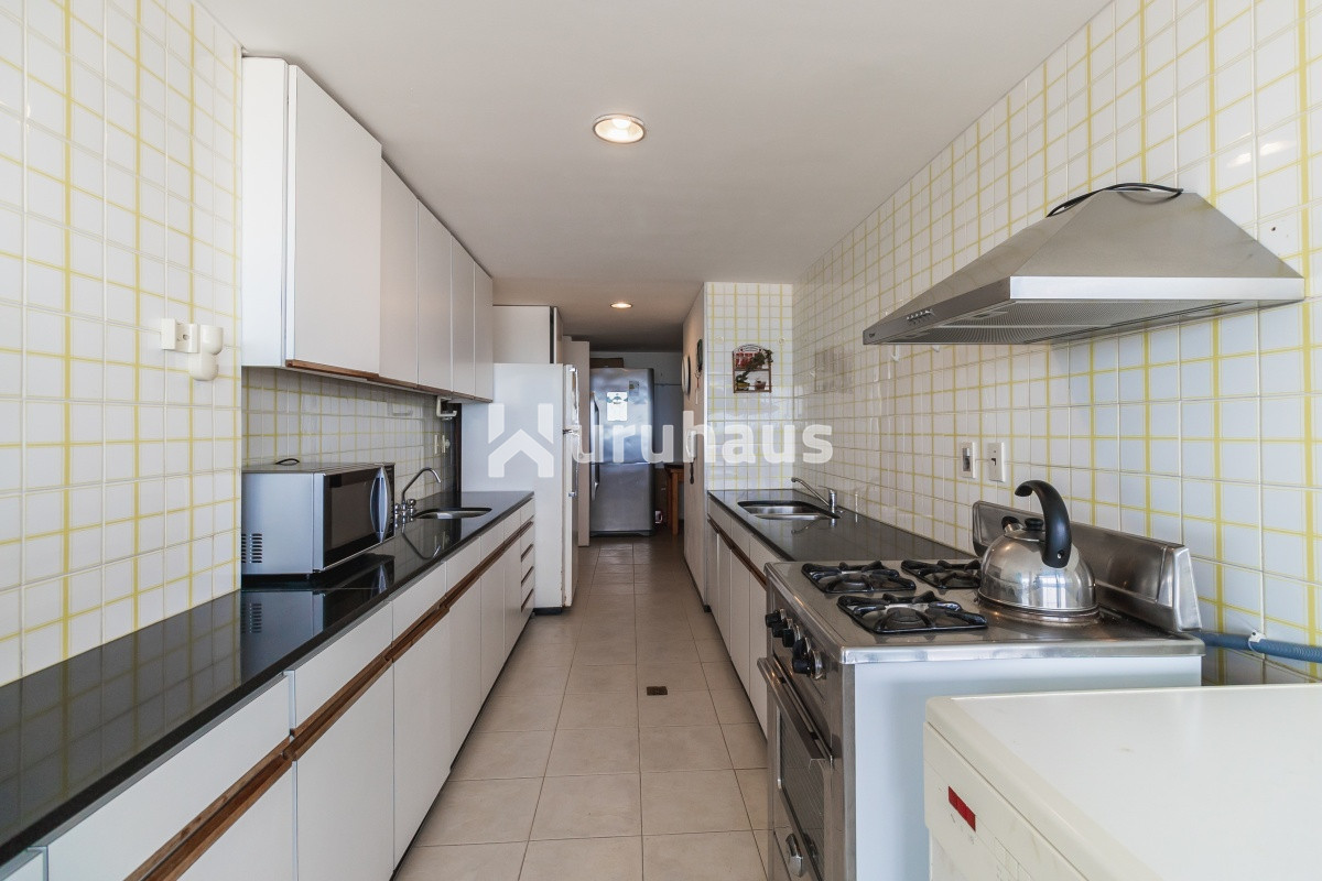 Brava - GoPunta - Portal Inmobiliario de Punta del Este - Maldonado