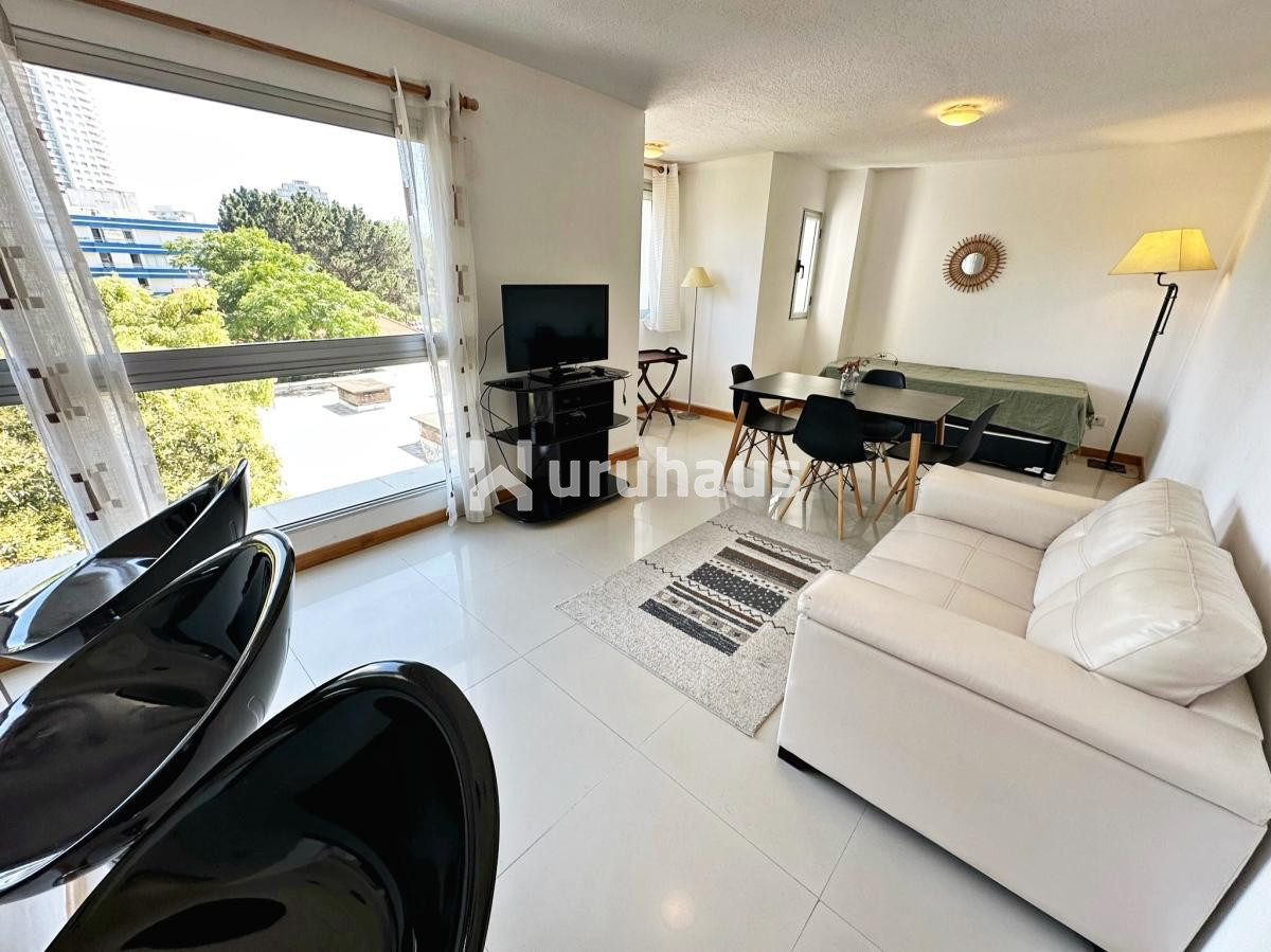Aidy Grill - GoPunta - Portal Inmobiliario de Punta del Este - Maldonado