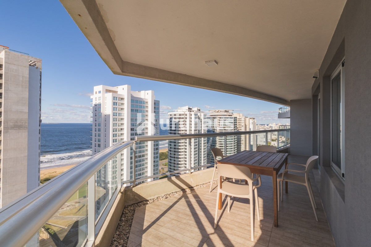 Brava - GoPunta - Portal Inmobiliario de Punta del Este - Maldonado