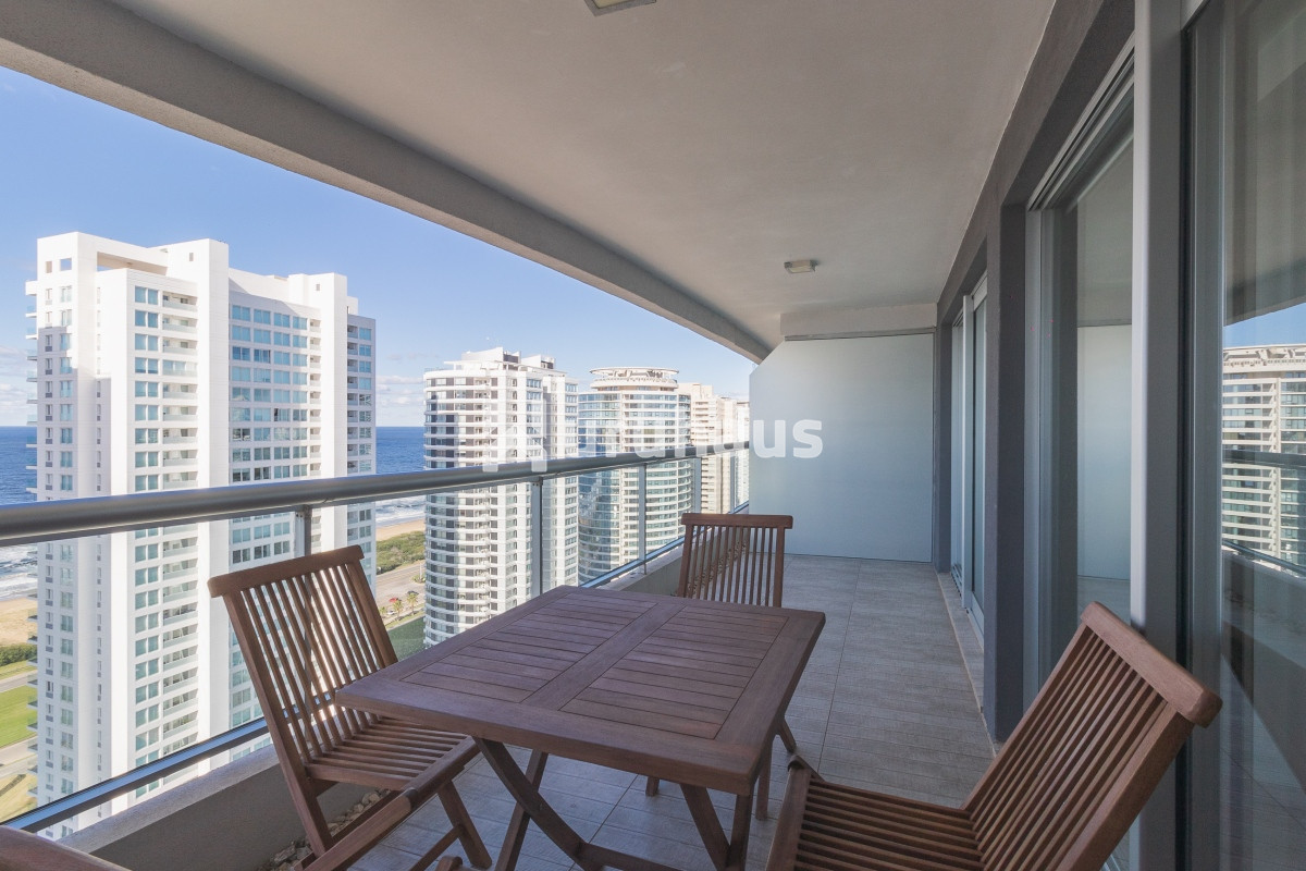 Brava - GoPunta - Portal Inmobiliario de Punta del Este - Maldonado