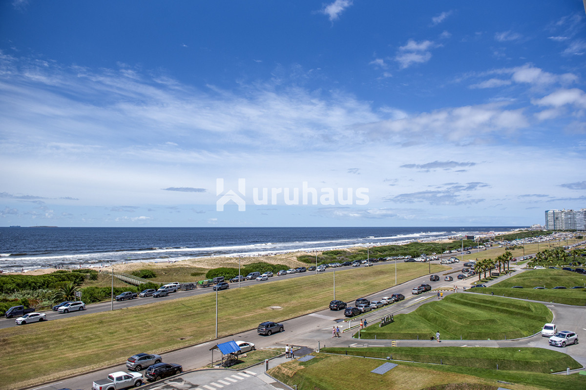 Brava - GoPunta - Portal Inmobiliario de Punta del Este - Maldonado