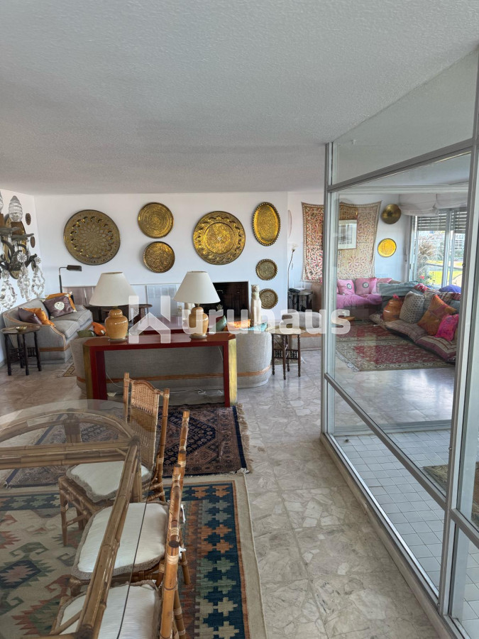 Aidy Grill - GoPunta - Portal Inmobiliario de Punta del Este - Maldonado