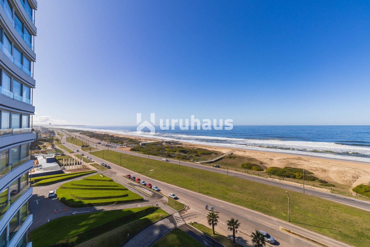 Brava - GoPunta - Portal Inmobiliario de Punta del Este - Maldonado