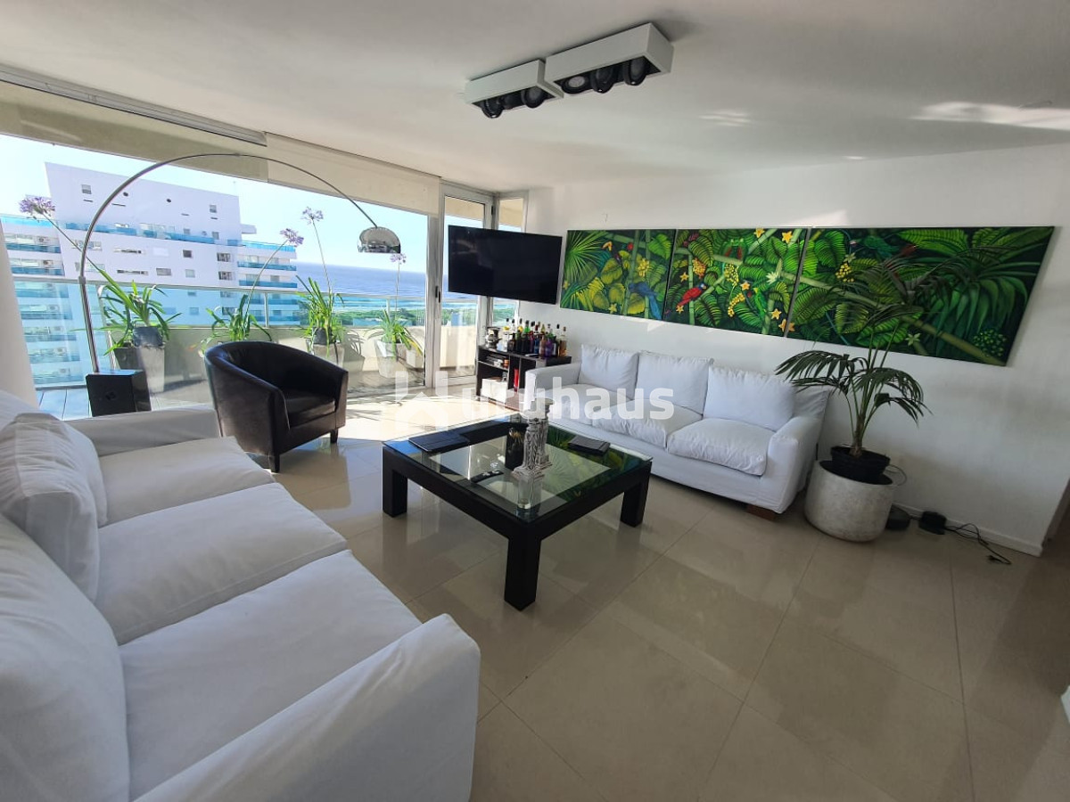 Aidy Grill - GoPunta - Portal Inmobiliario de Punta del Este - Maldonado