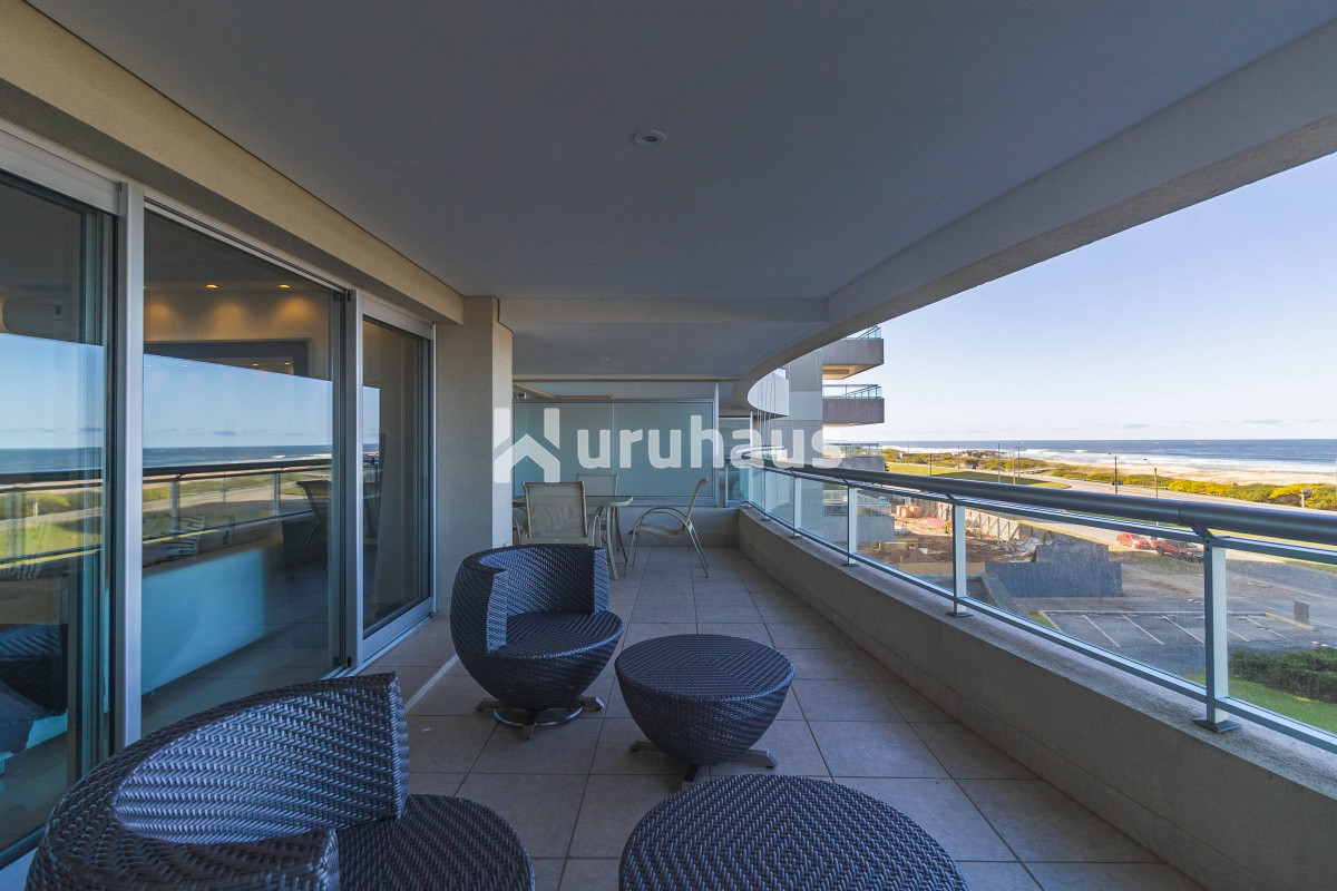 Brava - GoPunta - Portal Inmobiliario de Punta del Este - Maldonado