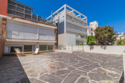 ALQUILER APARTAMENTO DOS DORMITORIOS PENINSULA EDIFICIO KENNEDY 