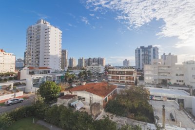 APARTAMENTO EN VENTA EN PUNTA DEL ESTE 2 DORMITORIOS 