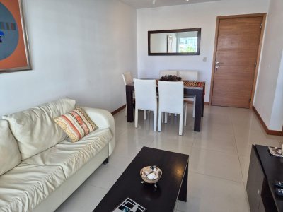 VENTA APARTAMENTO UN DORMITORIO PUNTA DEL ESTE AIDY GRILL EDIFICIO THE POINT BRAVA