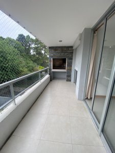 VENTA APARTAMENTO DOS DORMITORIOS PUNTA DEL ESTE PARRILLERO PROPIO EDIFICIO THE POINT