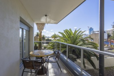 VENTA DEPARTAMENTO 2 DORMITORIOS EN PENINSULA PUNTA DEL ESTE