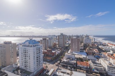 DEPARTAMENTO VENTA PUNTA DEL ESTE PENINSULA