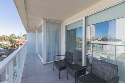 DEPARTAMENTO VENTA PUNTA DEL ESTE EDIFICIO YOO