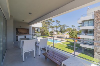 VENTA APARTAMENTO DOS DORMITORIOS RINCON DEL BOSQUE RINCON DEL INDIO 