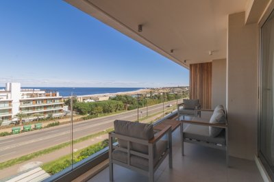 VENTA APARTAMENTO  TRES DORMITORIOS MANANTIALES EDIFICIO MOOREA BAY