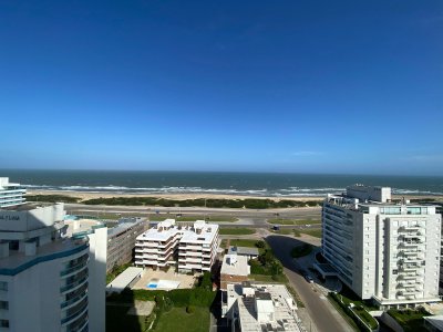DEPARTAMENTO VENTA PUNTA DEL ESTE ICON BRAVA